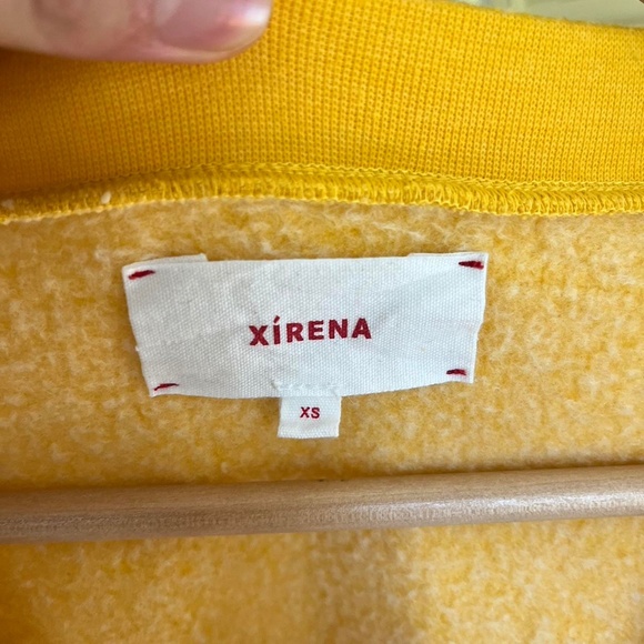 Xírena super soft yellow v-neck sweater - Picture 5 of 6
